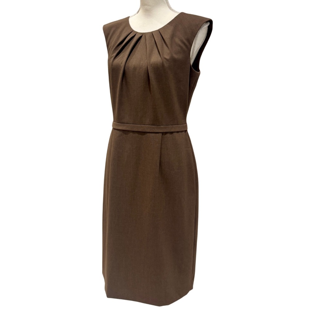 Tahari Sleeveless Sheath Dress | Beige / Tan (8) - Picture 8 of 11
